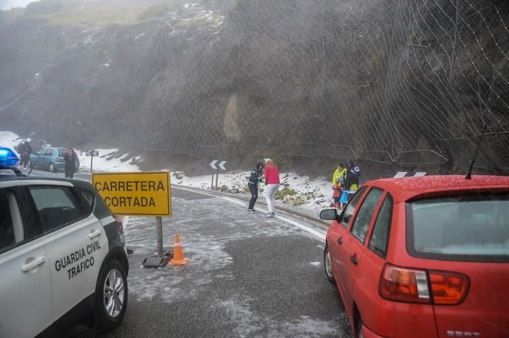 NIEVE EN LA CUMBRE