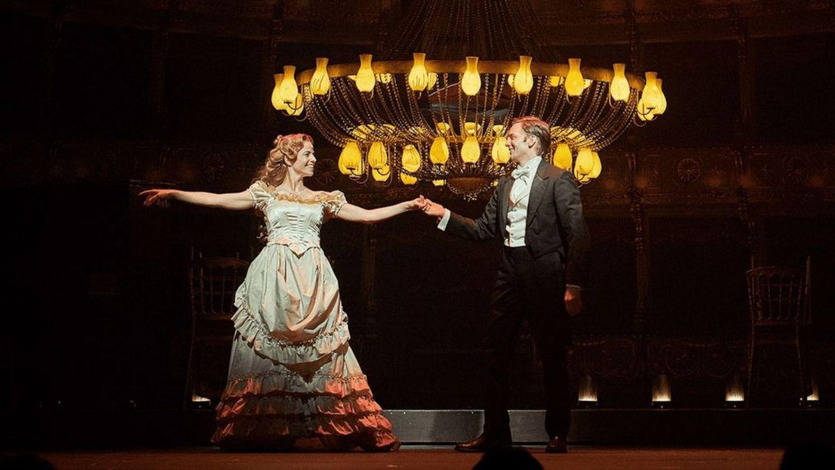 Los protagonistas del musical «El fantasma de la ópera», en una representación.