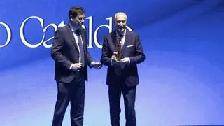 Vittorio Cataldo, comercio singular de moda: «Conseguí conquistar a los alicantinos con los trajes   de novio italiano»