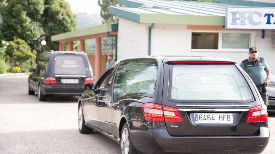 Los fallecidos serán enterrados esta tarde en Arbo y Crecente