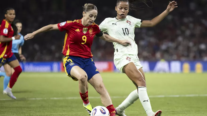 Esther: "Yo no creo que España tenga problemas con el gol"