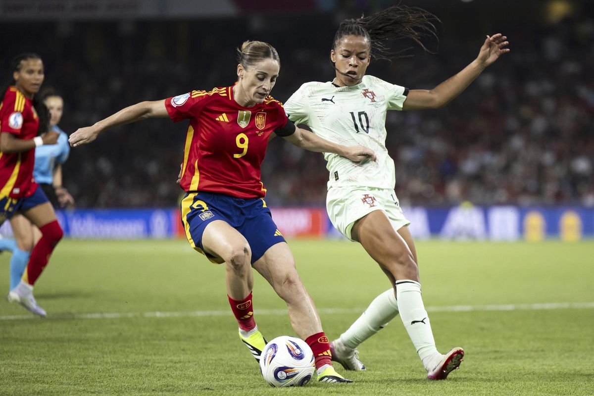 Esther: Yo no creo que España tenga problemas con el gol