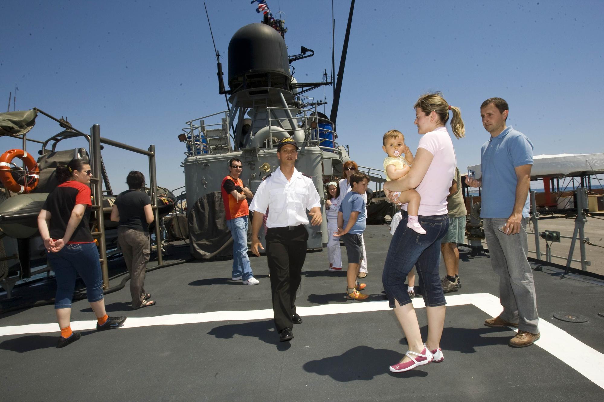 Visitas de la corbeta Infanta Cristina en el años 2010 y 2014 al Puerto de Alicante