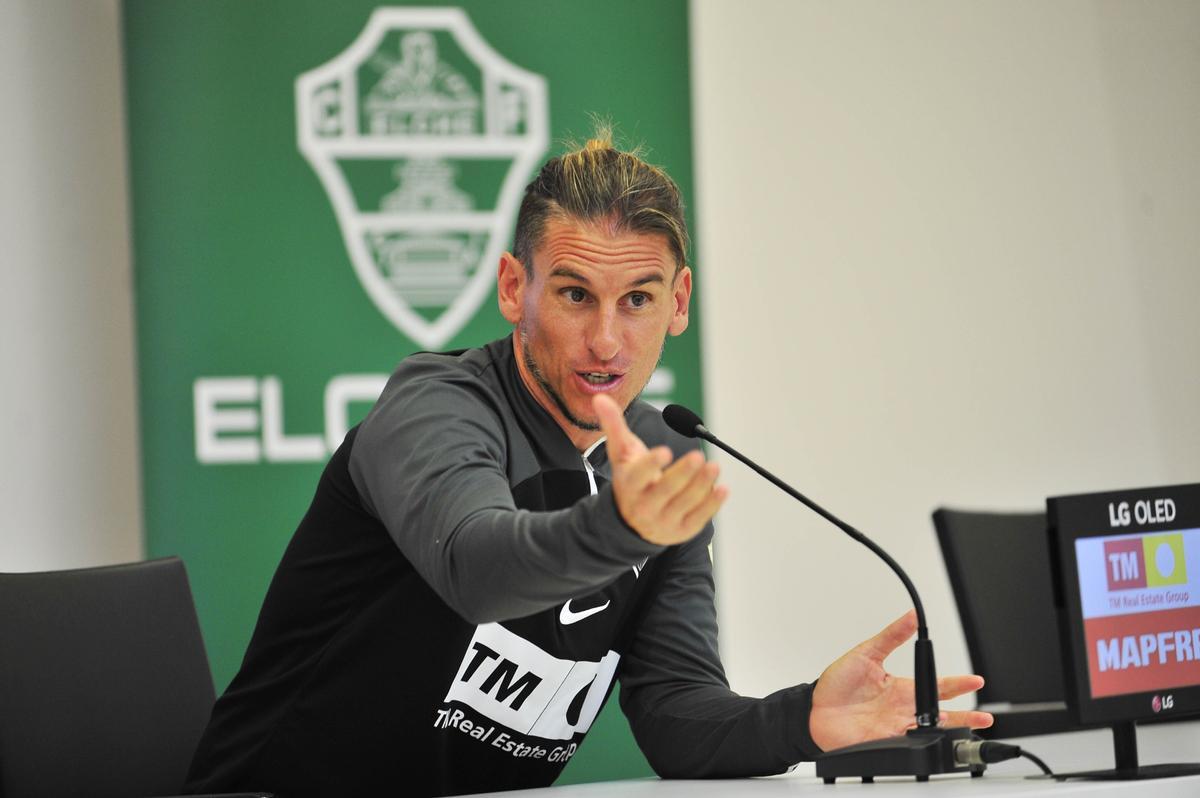 El entrenador del Elche CF, Sebastián Beccacece