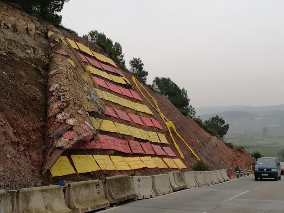 Arranquen part de l'estelada de Castellnou