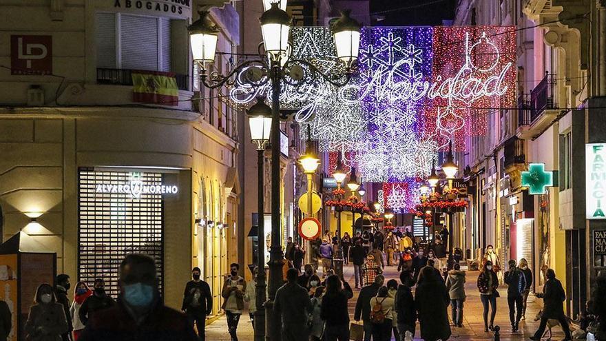 Navidad en Córdoba: La Junta de Andalucía permitirá solo reuniones de familiares y no de allegados