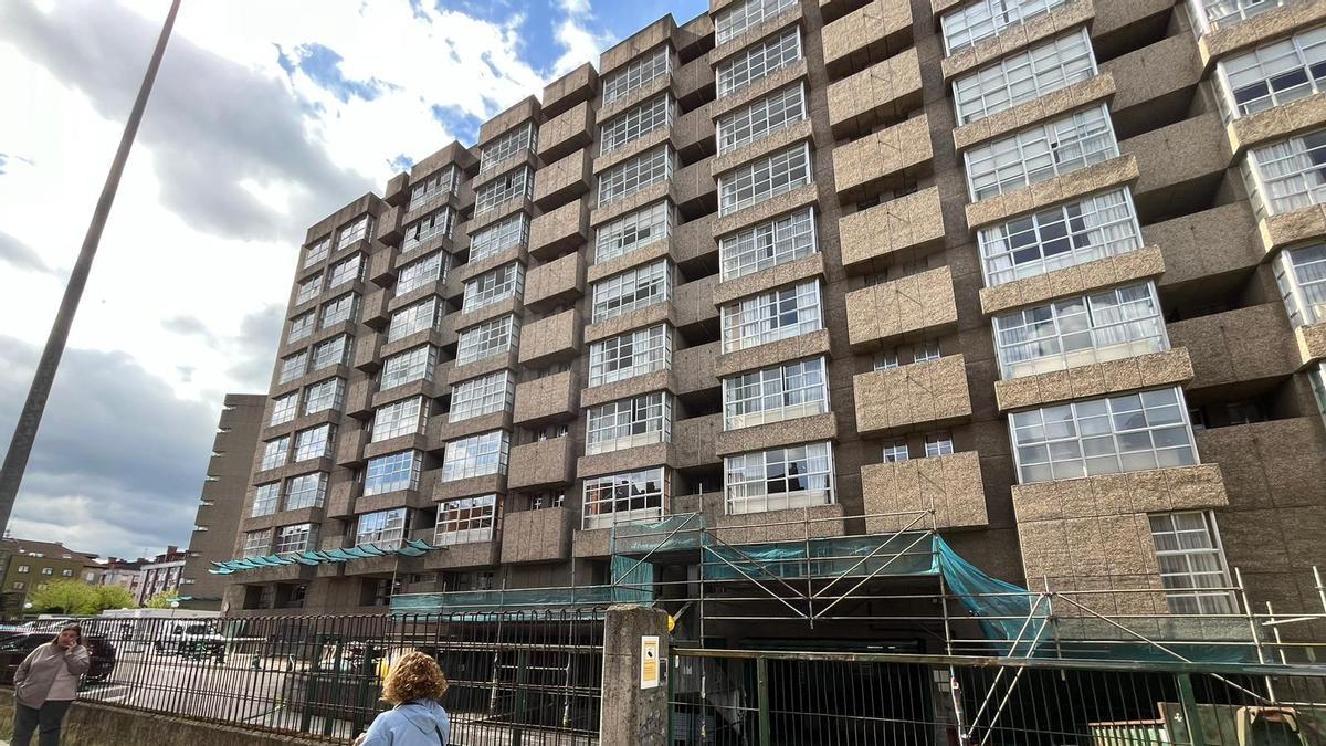 El inicio de las obras de la Residencia Mixta de Gijón todavía es una incógnita.