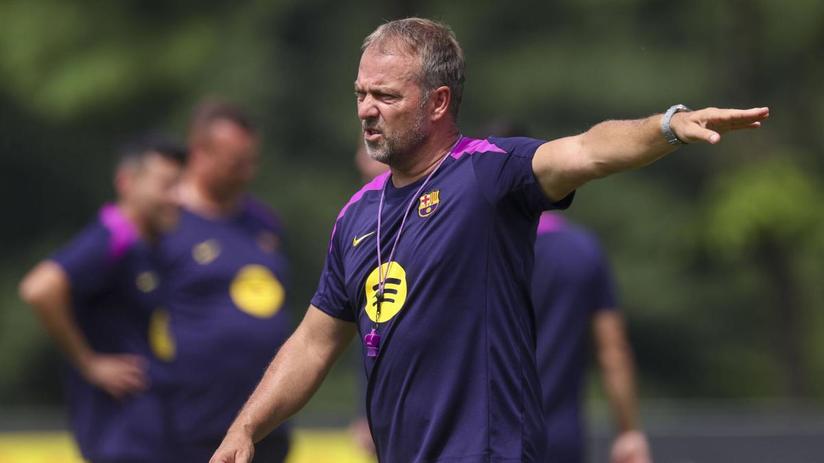 Último entrenamiento del Barça antes del encuentro frente al Oviedo