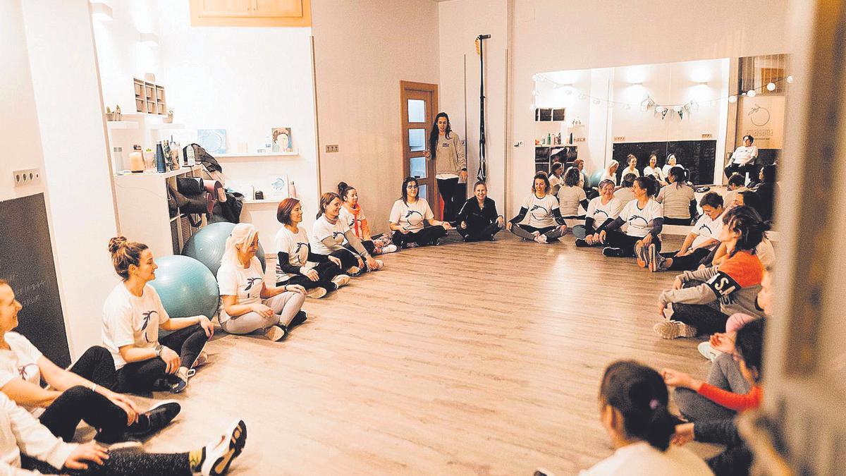 Actividad en el Centro Multidisciplinar Amalgama -relajación final-