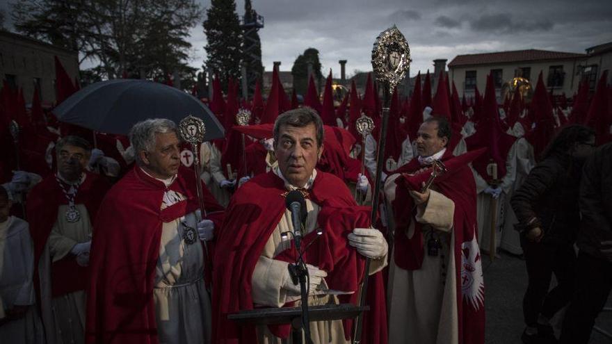 El secretario de la Junta Pro Semana Santa de Zamora, Rufo Martínez de Paz, durante el Miércoles Santo del 2019.