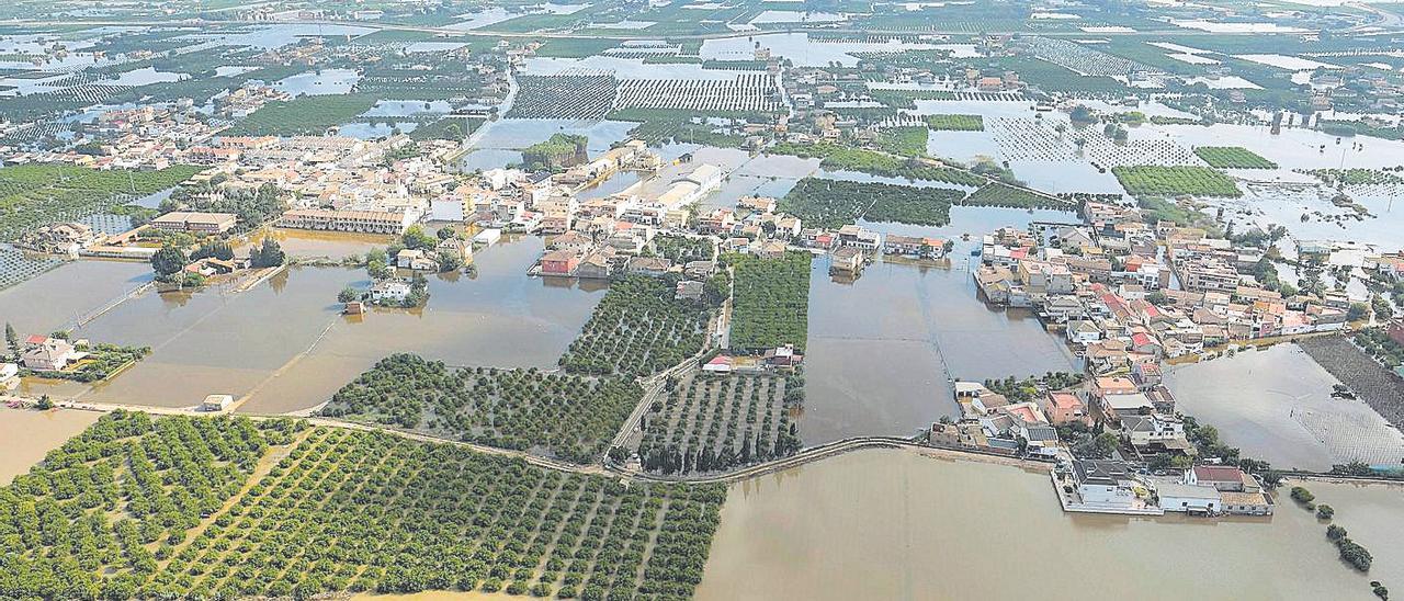 Vista aérea de la Vega Baja, tras la DANA de septiembre de 2019