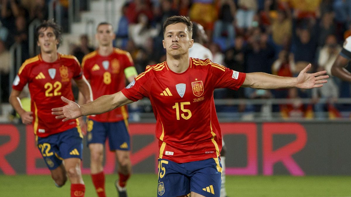 Bryan Zaragoza celebra su gol durante el partido España-Suiza de la Liga de Naciones, en noviembre de 2024.