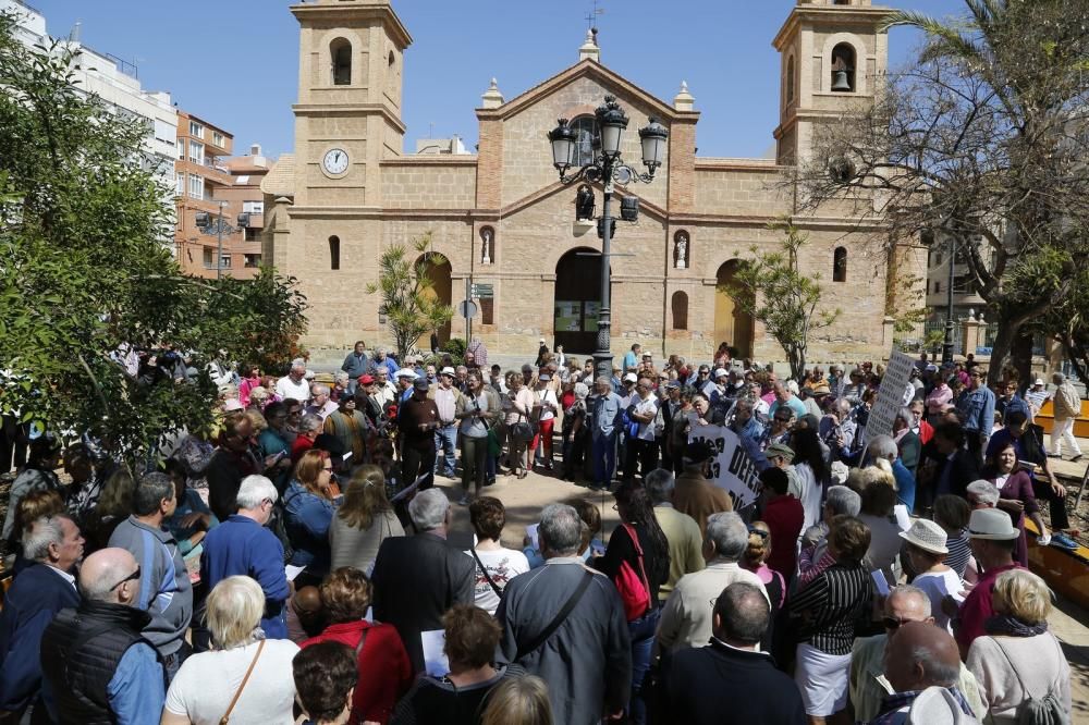 Los pensionistas se manifiestan en Torrevieja