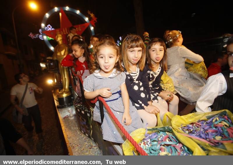 GALERÍA DE FOTOS -- Onda despide sus fiestas con un gran desfile de carrozas