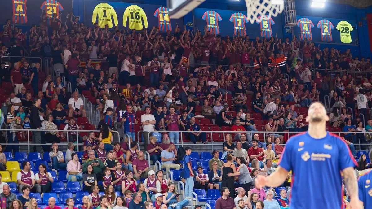 El Hiopos Lleida festeja la permanencia pese a la derrota en el Palau