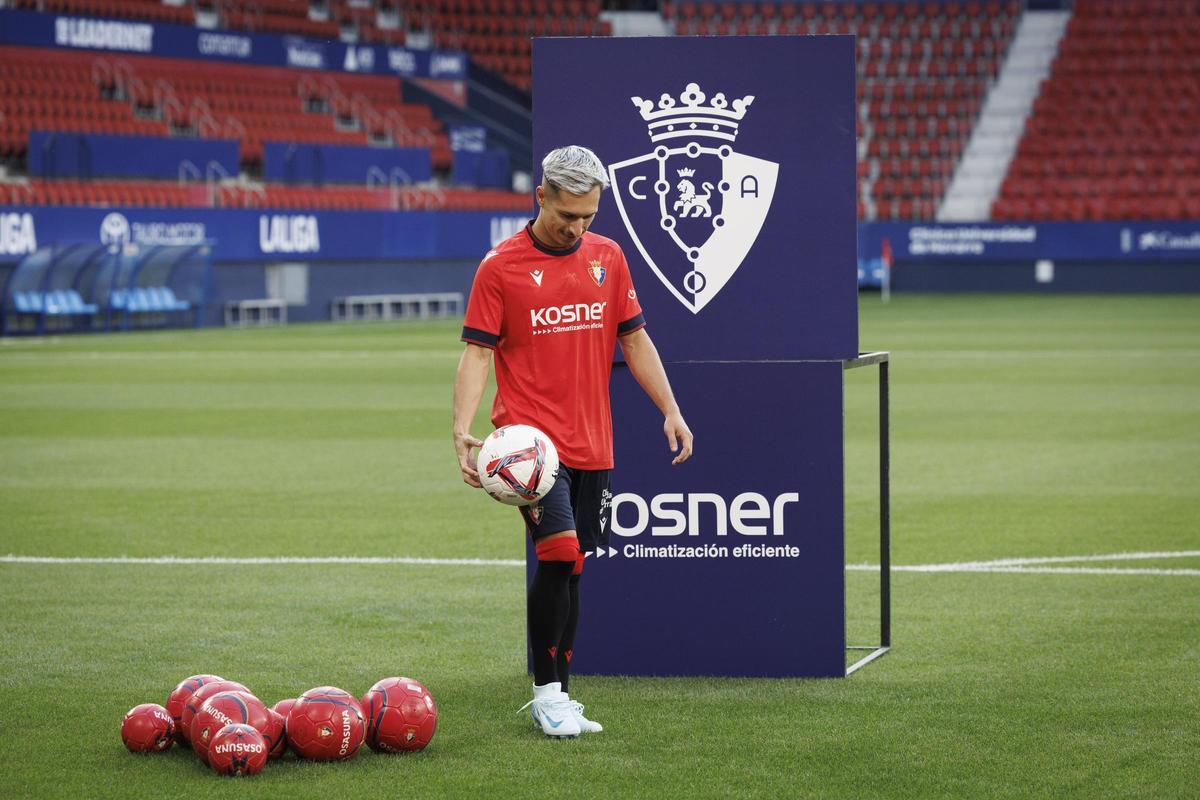 Presentación de Bryan Zaragoza como nuevo jugador de Osasuna