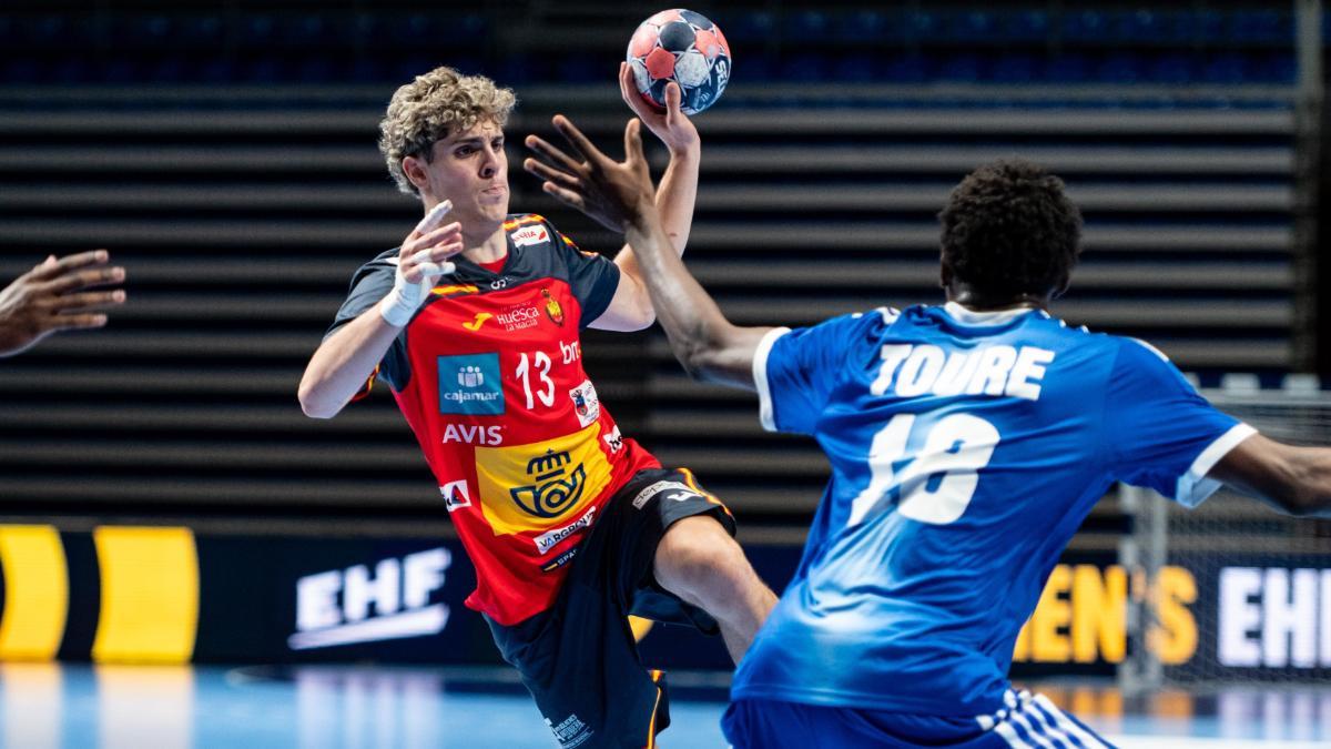 Adrián Sola volvió locos a los franceses