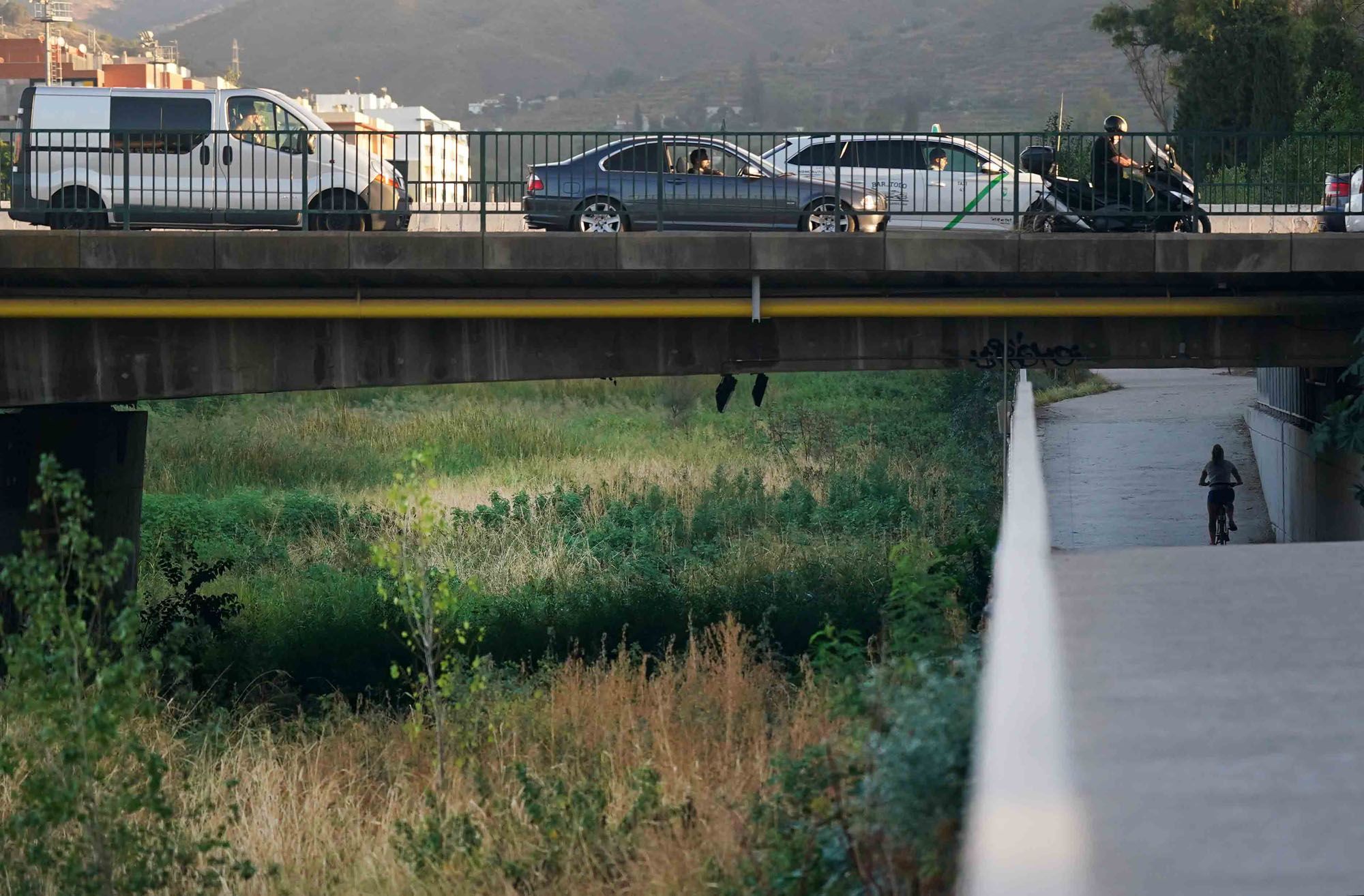 Septiembre de 2023. Aspecto del río Guadalmedina a su paso por la ciudad.