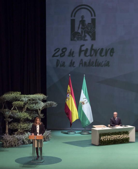 SUSANA DÍAZ ENTREGA LAS MEDALLAS DE ANDALUCÍA