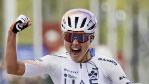 Paula Blasi guanya l’Amstel Gold Race i fa història