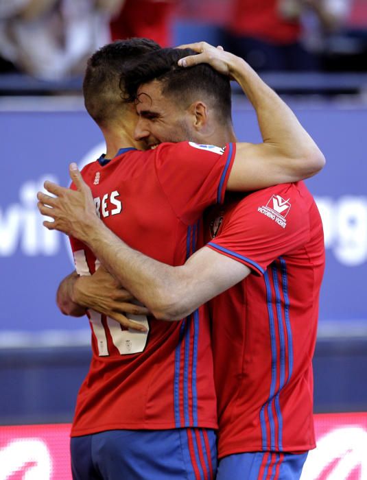 El partido entre el Osasuna y el Sporting, en imágenes