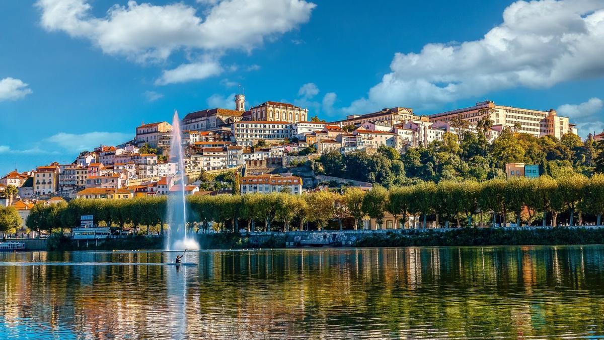 Nos vamos a Coimbra en busca de la historia de amor más famosa de Portugal