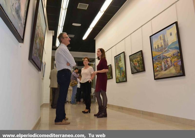 GALERÍA DE FOTOS -- Amalia del Álamo y Rosa Álamo presentan en Burriana su exposición 'Dos generaciones'