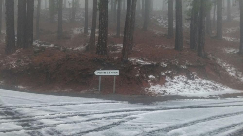 Fuertes lluvias y nieve en La Palma (15/11/2016)