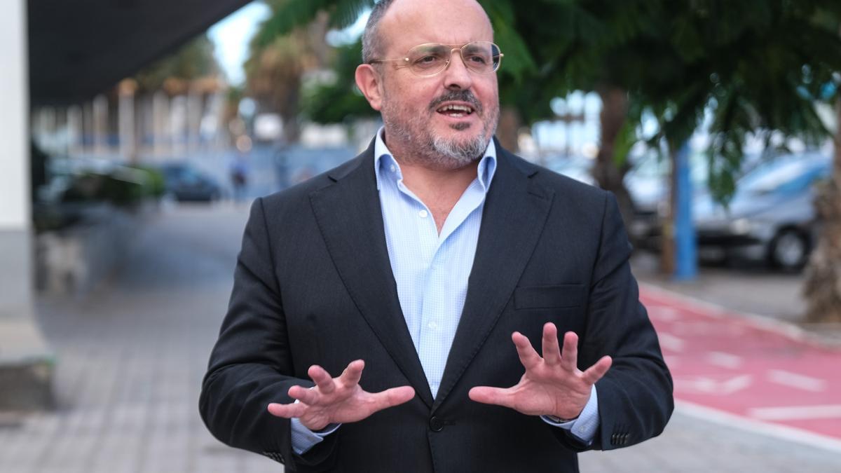 Alejandro Fernández en Las Palmaas de Gran Canaria.