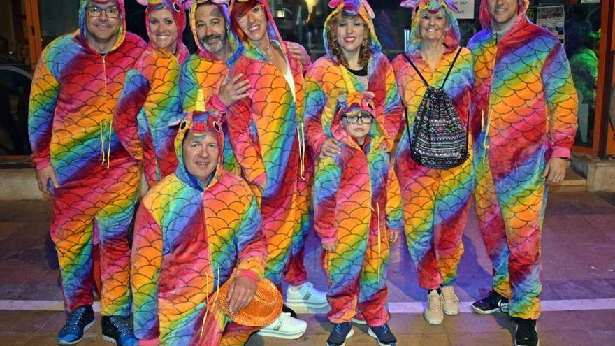 Los pijamas abren un intenso fin de semana de carnaval en Vinaròs