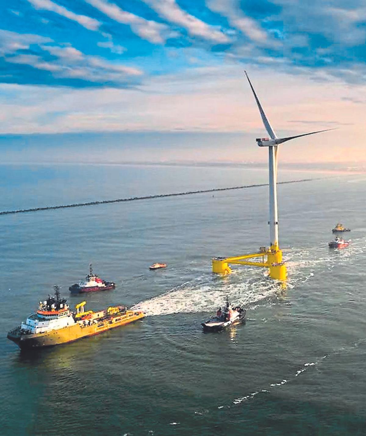 Obras de construcción del parque eólico flotante Kinkardine en aguas escocesas. | ACS