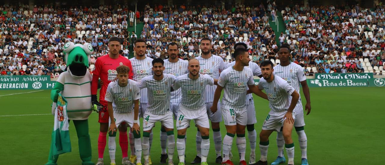 Equipo titular del Córdoba CF que perdió este domingo en El Arcángel ante el UD Sanse.