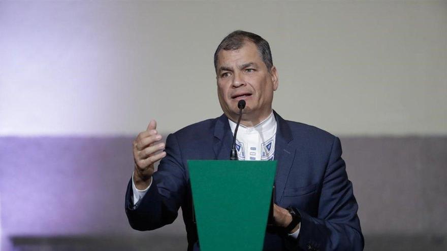 Ecuador solicita a la Interpol el arresto del expresidente Rafael Correa