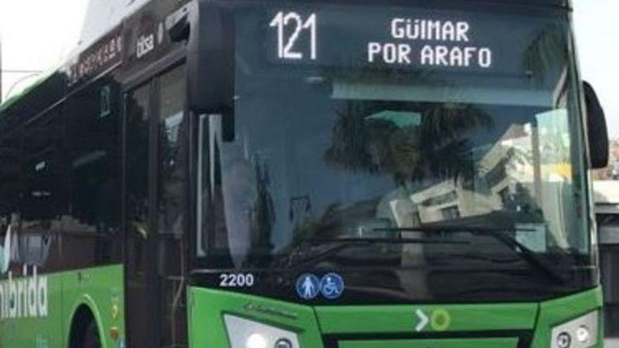 The number of bus users increases by 13.5% after reordering the Titsa service