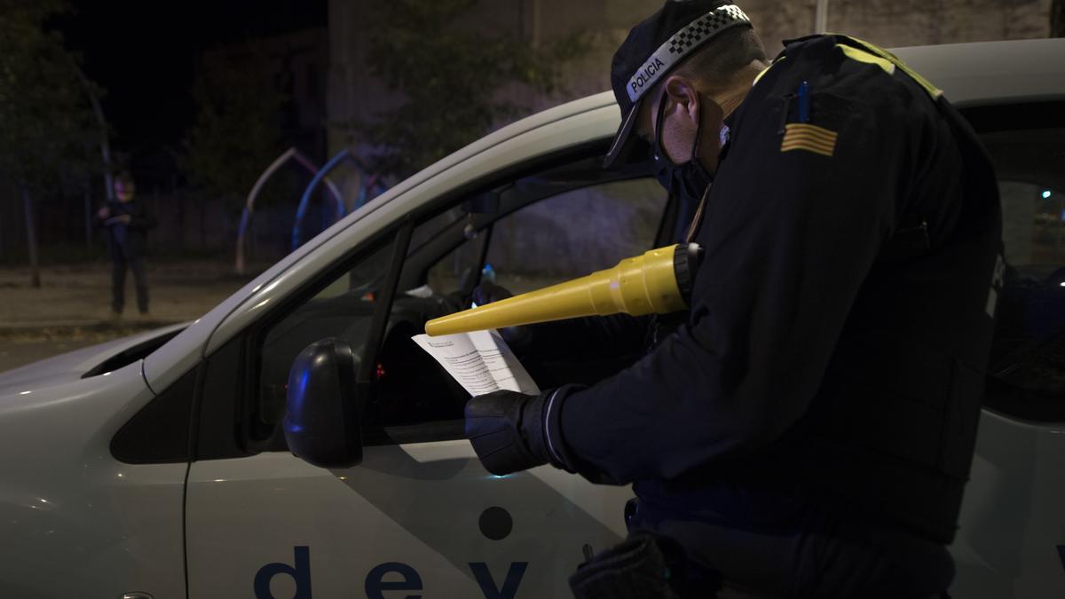 Imatge d&#039;arxiu d&#039;un control de la policia local de Manresa