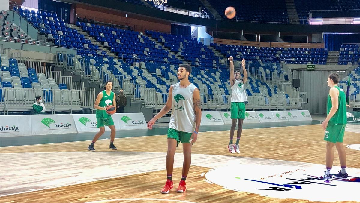 Siete jugadores de la cantera entrenarán esta semana con Fotis Katsikaris y los cuatro integrantes del primer equipo