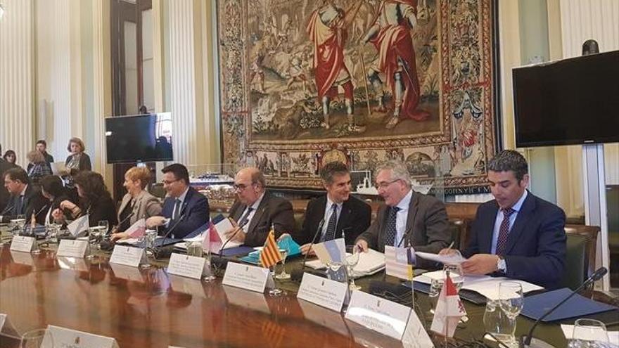 España llevará a Europa el fin de los derechos históricos en la PAC