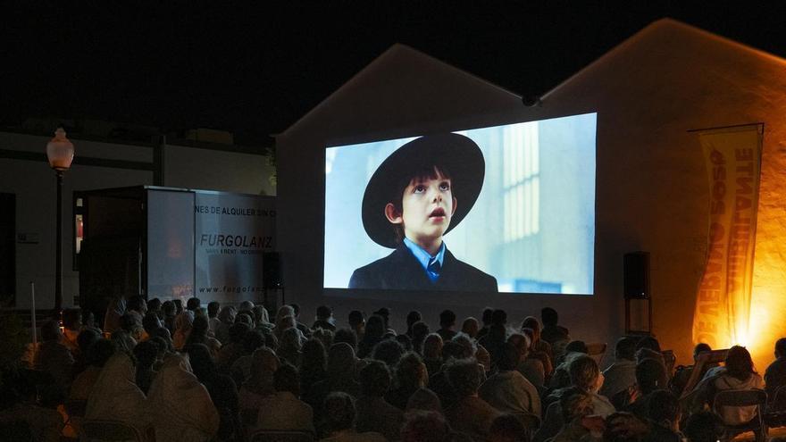 Tinajo despide el Cine Ambulante de Verano con dos películas gratis al aire libre