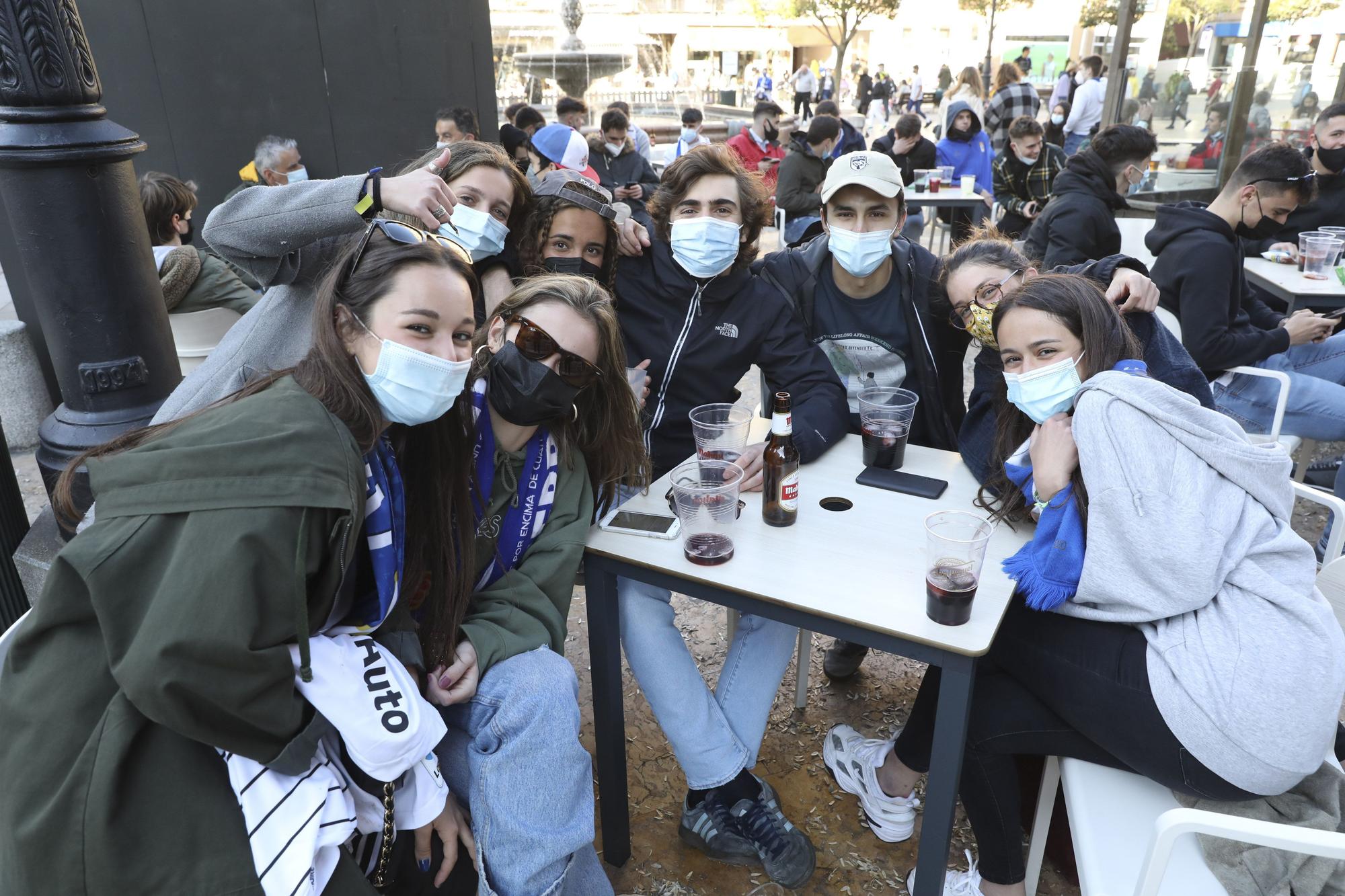 El ambiente en Oviedo durante el derbi