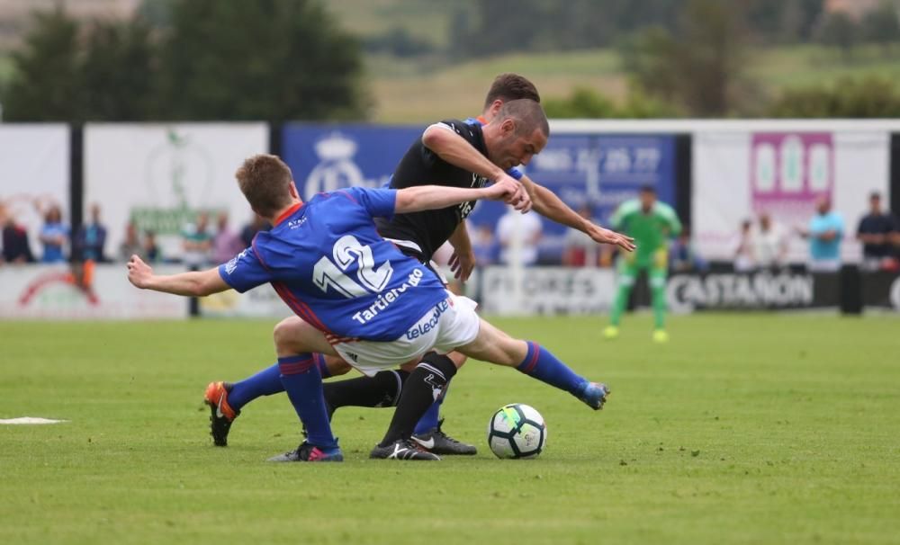 Amistoso de pretemporada Lealtad-Real Oviedo