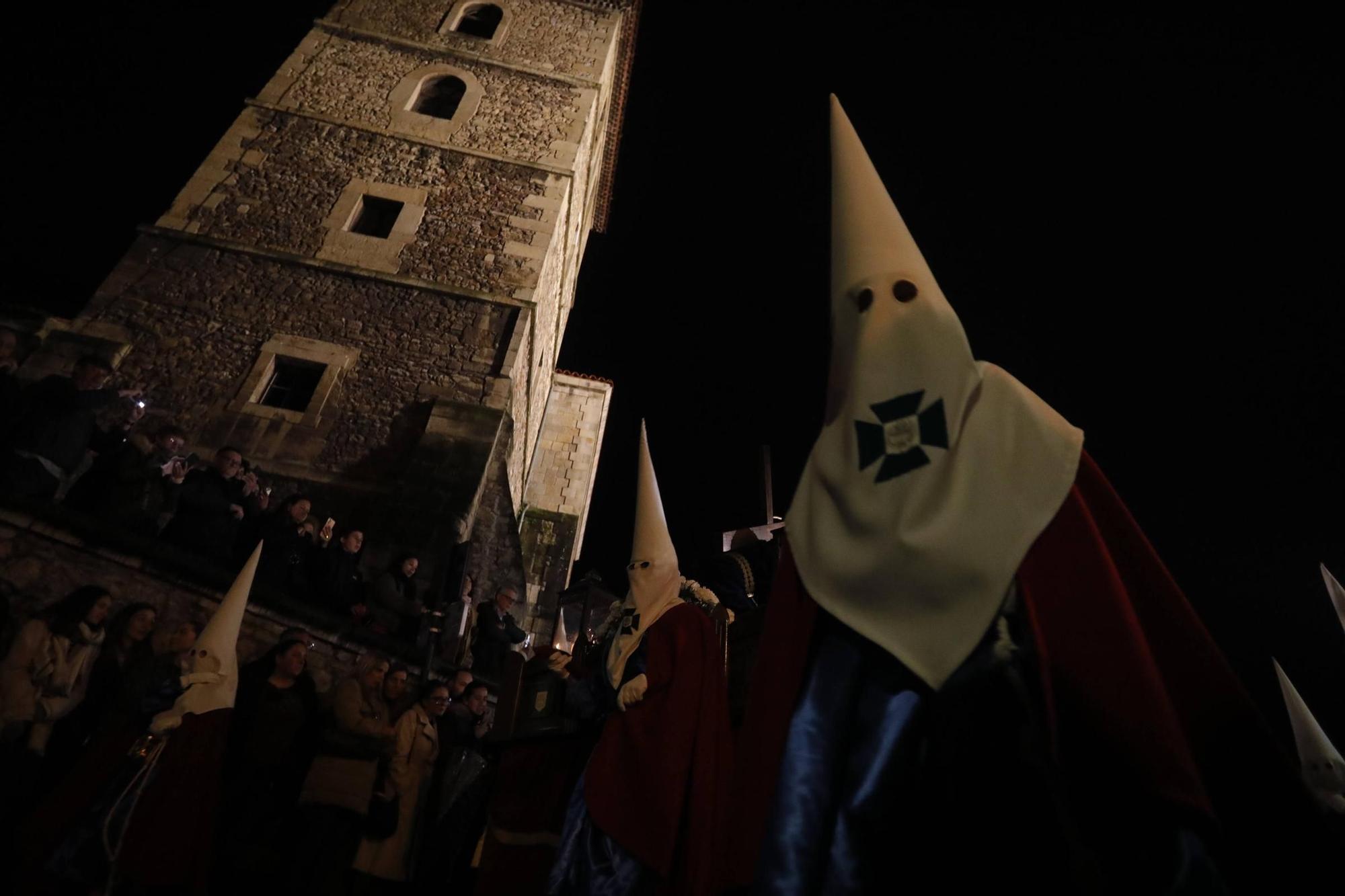 Procesión del Silencio en Avilés