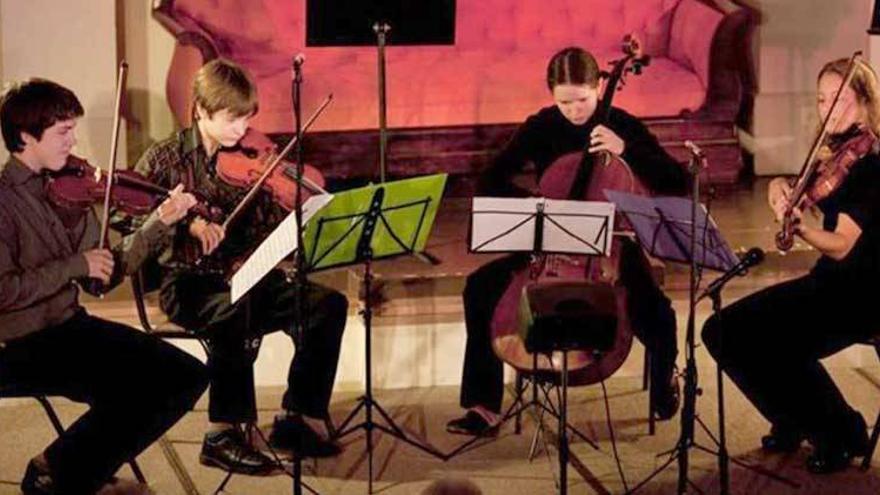 Impulsan la educación musical entre las jóvenes promesas de Trujillo