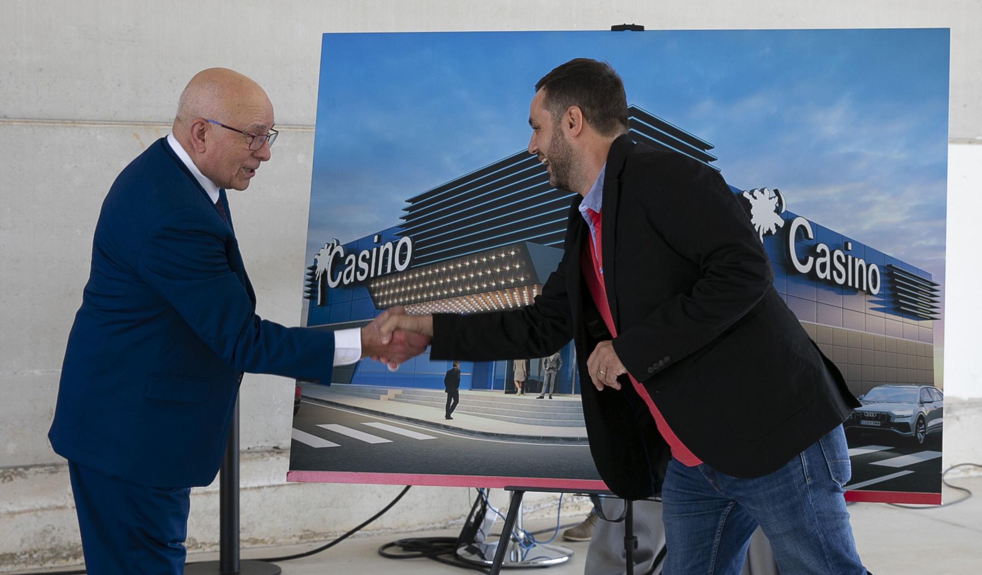 El Casino Mediterráneo de Ondara coloca su primera piedra