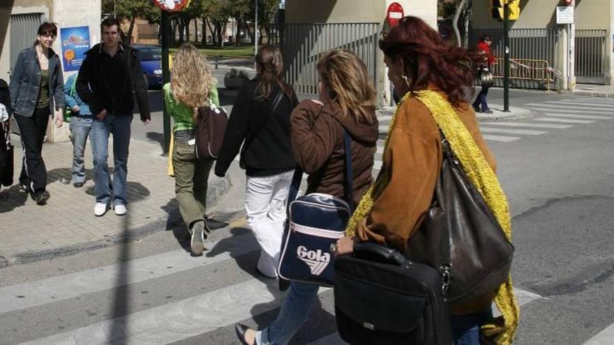 El Gobierno de Aragón modificará la convocatoria de las becas de doctorado