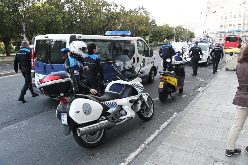 Detenido un motorista tras causar alarma en la cal