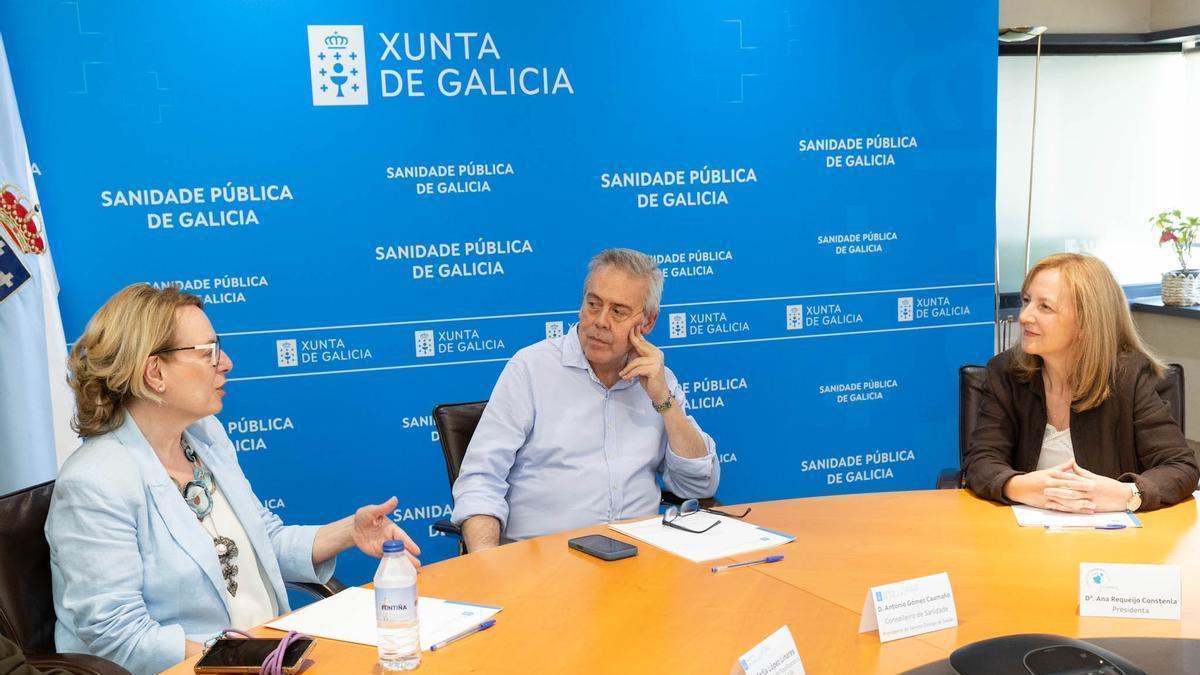 Reunión de Caamaño con el Colexio de Podólogos.