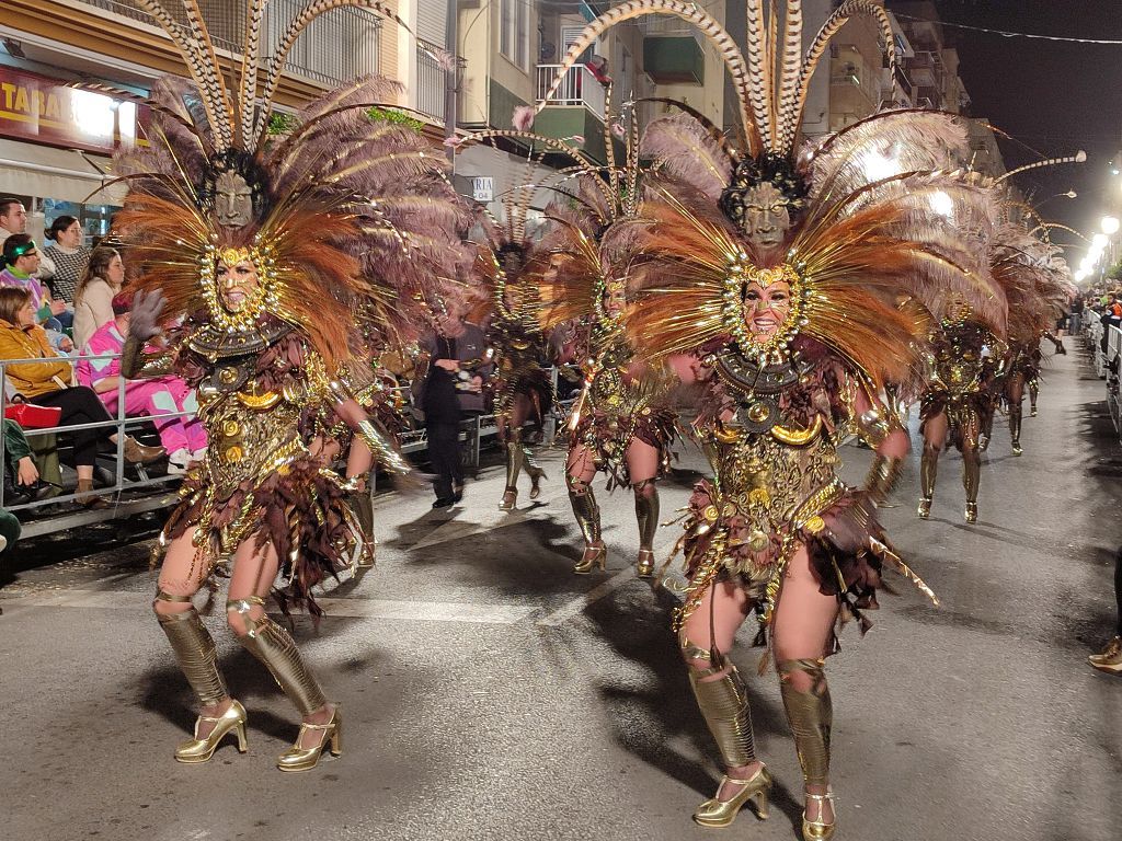 Revive la última noche del Carnaval de Águilas 2024, en imágenes