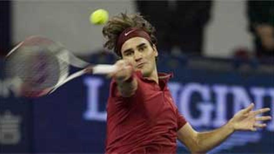 Federer se exhibe ante Roddick y se enfrentará a Nadal en semifinales