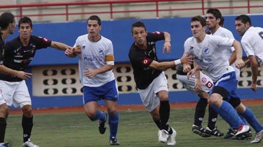 Partido de pretemporada entre Isleño y Peña.