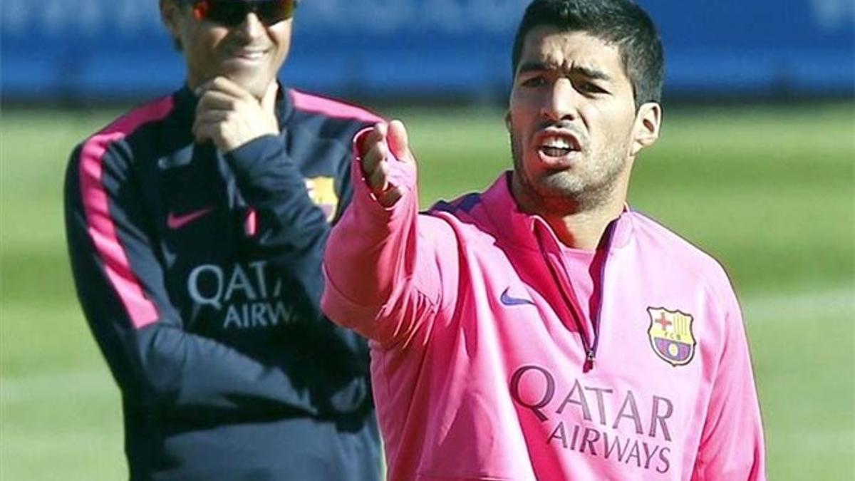 Luis Enrique cree básico tener una alternativa a Luis Suárez